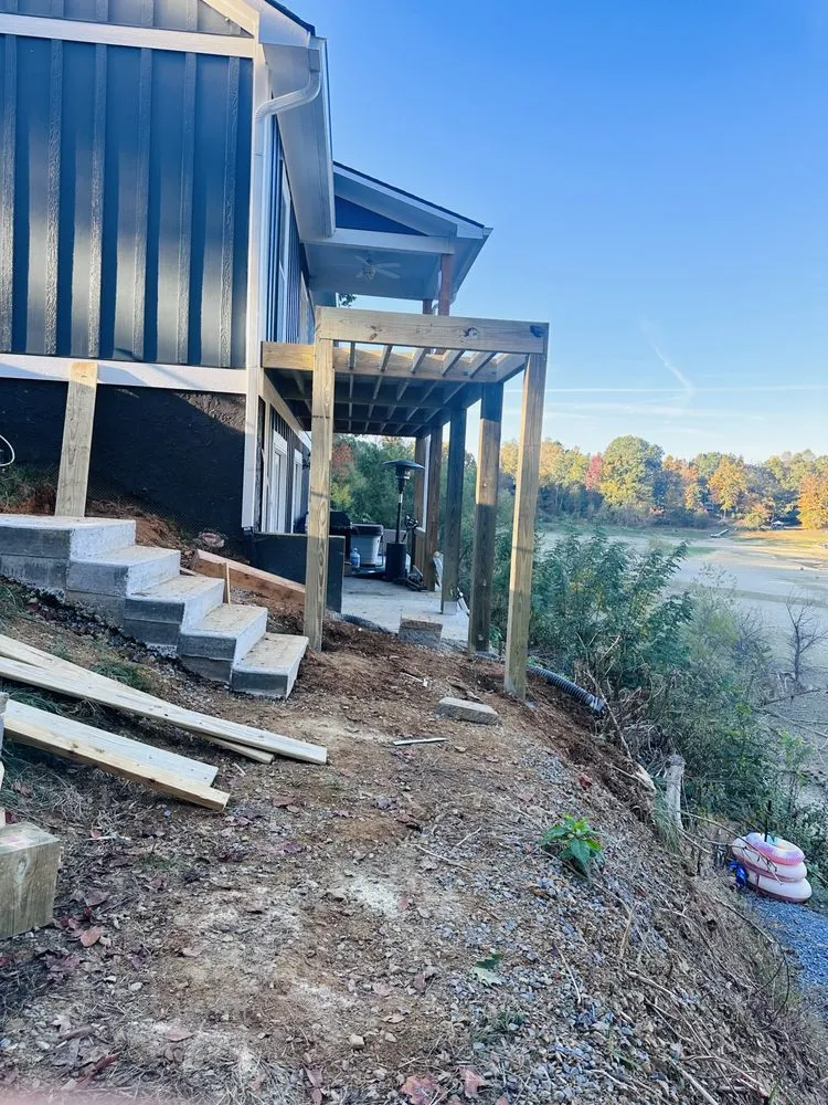 Custom yard maintenance in Knoxville, TN - Gero Painting & Landscaping