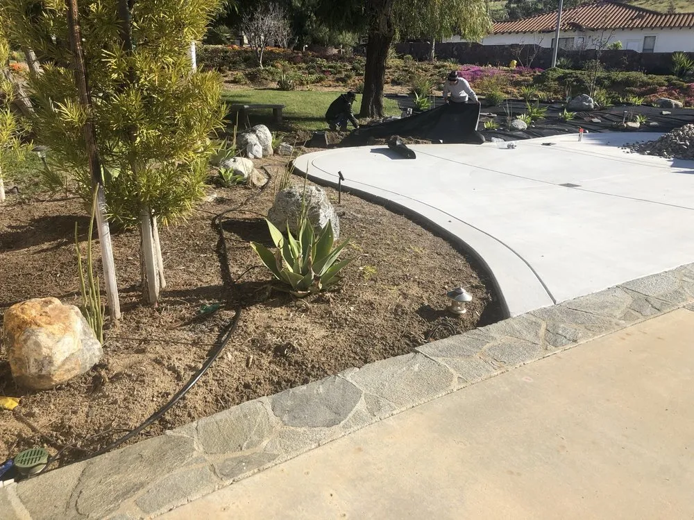 Affordable yard cleanup service in Fallbrook, CA by Geronimo Landscape