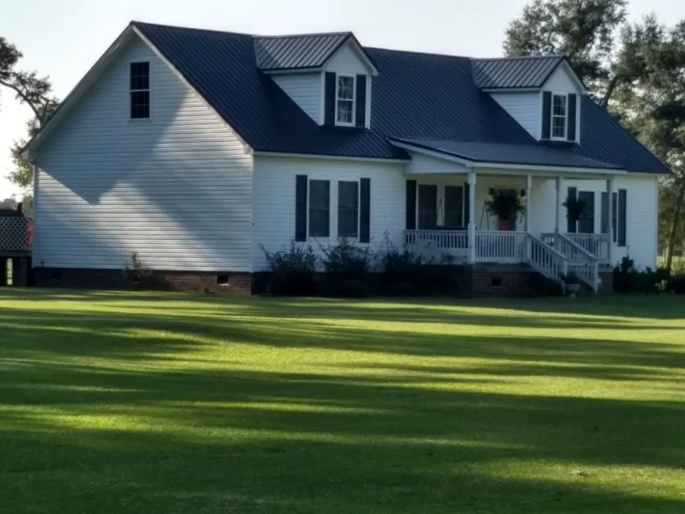 Trusted lawn care service experts serving Andrews, SC - Gerry's Lawn Service