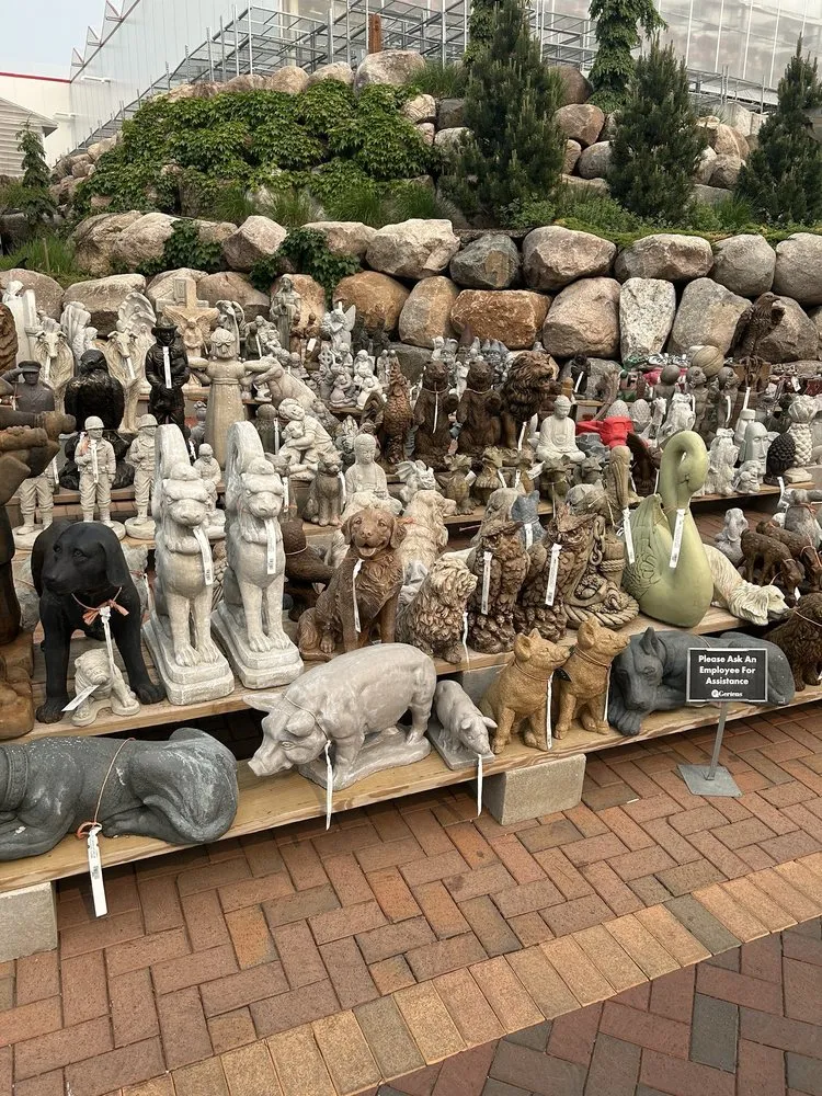 Local garden landscaping with custom design in Inver Grove Heights, MN by Gertens