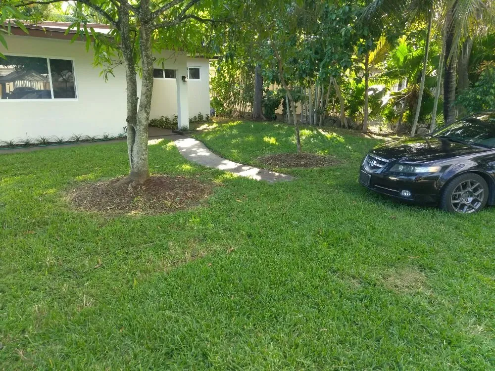 Top-rated lawn mowing service in North Miami, FL by Get Her Done Lawn Service