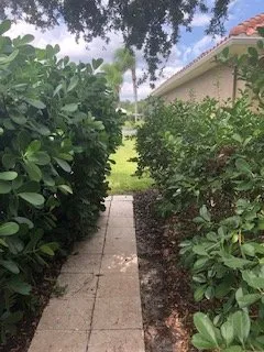 Reliable yard cleanup service for year-round maintenance across Naples, FL - Get It Cleaned