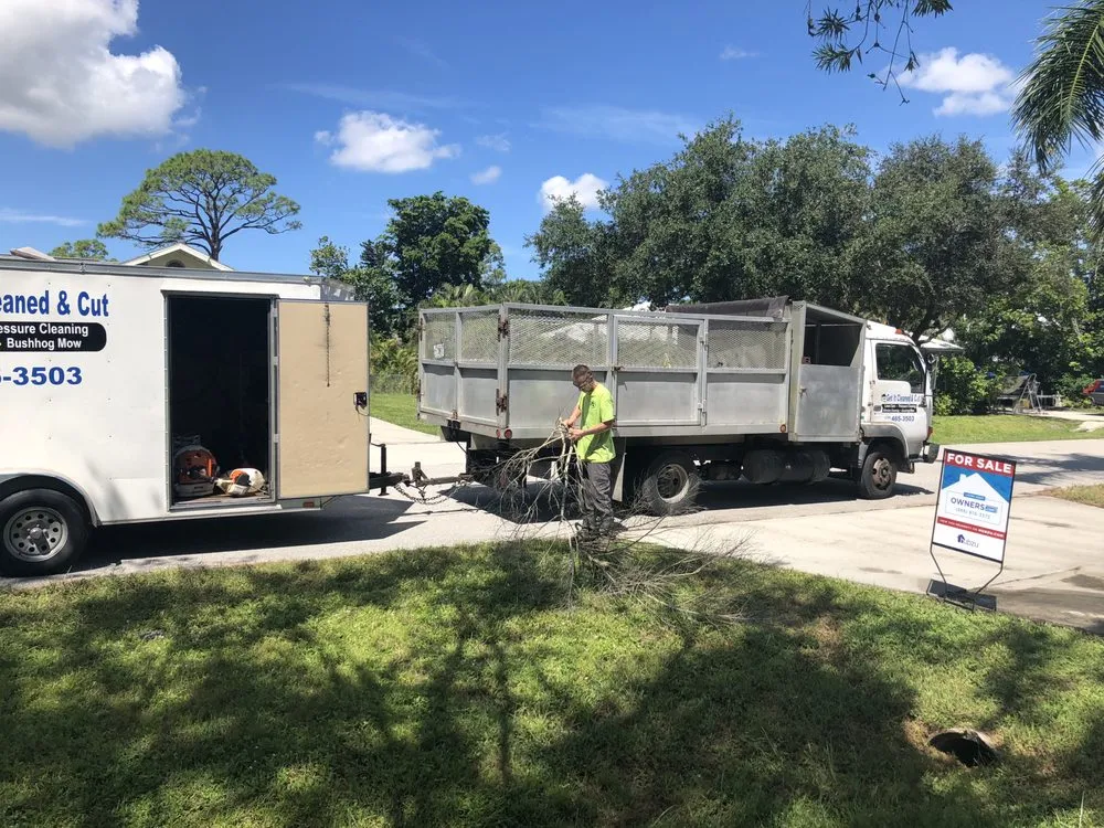 Affordable landscaping services in Naples, FL by Get It Cleaned