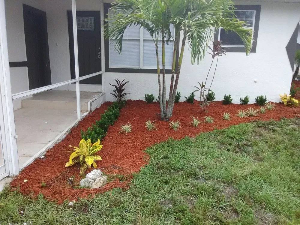 Professional lawn care service experts serving Naples, FL - Get It Cleaned