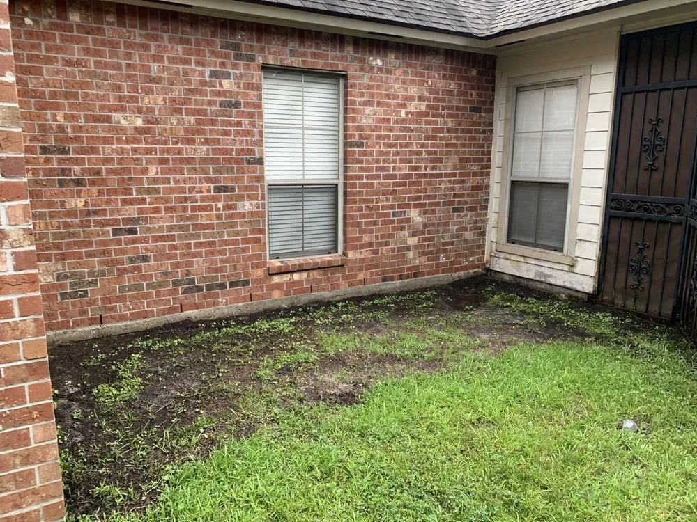 Professional outdoor landscaping in Baton Rouge, LA by Get It Done Lawn Care Service