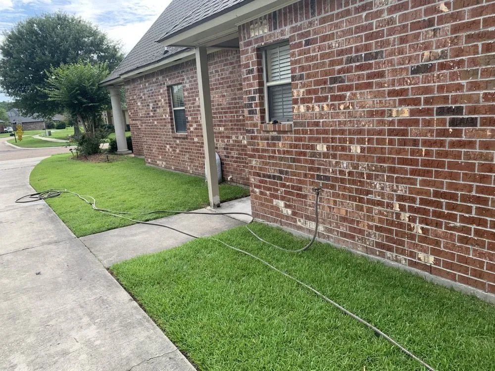 Expert outdoor landscaping for residential properties in Baton Rouge, LA by Get It Done Lawn Care Service