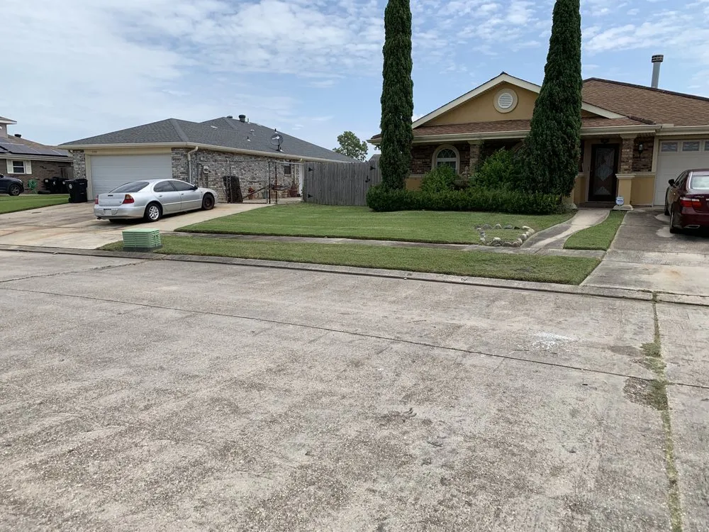 Trusted yard maintenance for homes across Baton Rouge, LA - Get It Done Lawn Care Service