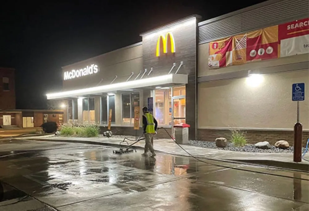 Custom lawn mowing service in Sumter, SC by Get It Done Number 1 Services