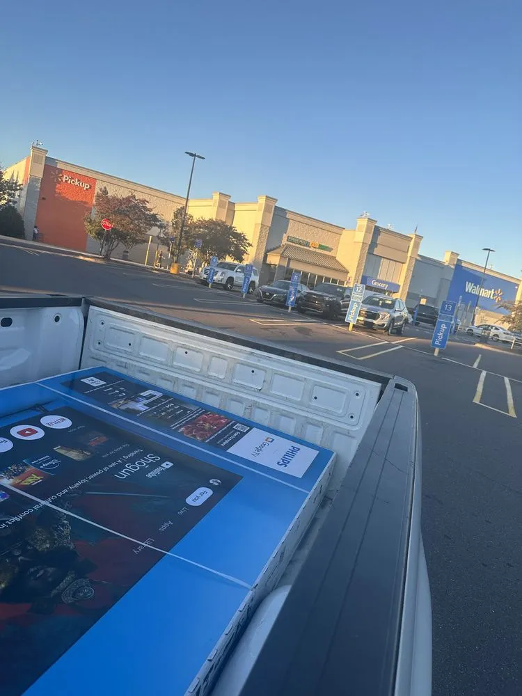 Professional lawn care service experts serving Raleigh, NC - Get It Gone Logistics