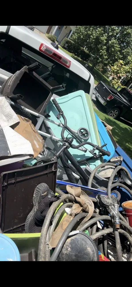 Professional yard maintenance for year-round maintenance across Raleigh, NC - Get It Gone Logistics