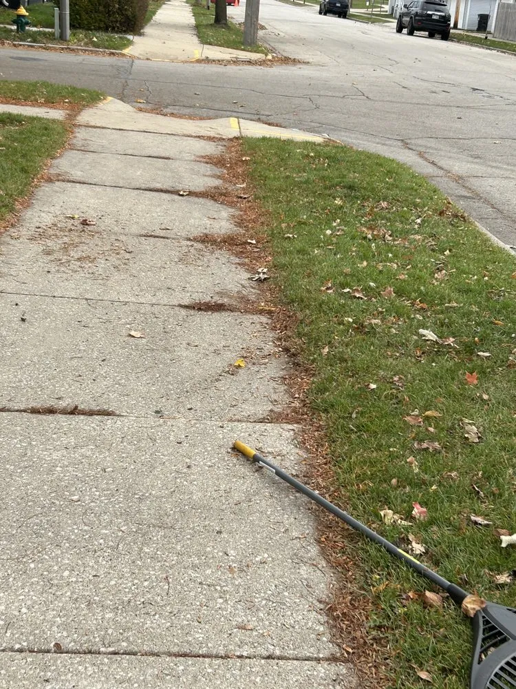 Reliable lawn mowing service in Racine, WI by Get It Right Lawn Care