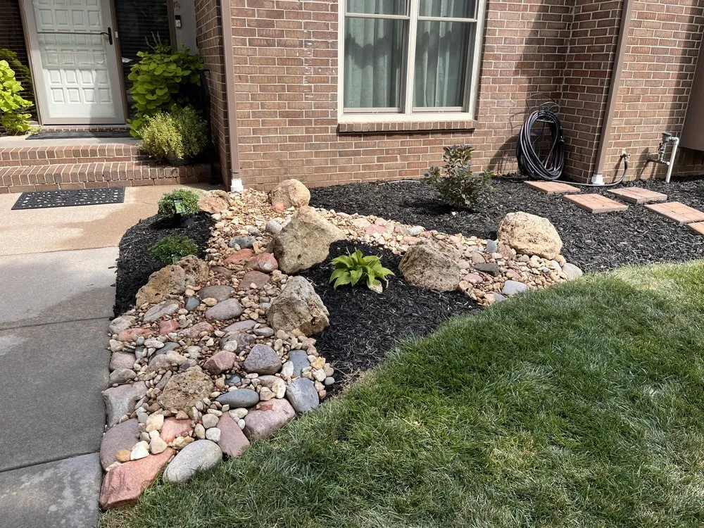 Affordable outdoor landscaping in Overland Park, KS - Get Lit Lighting & Landscape