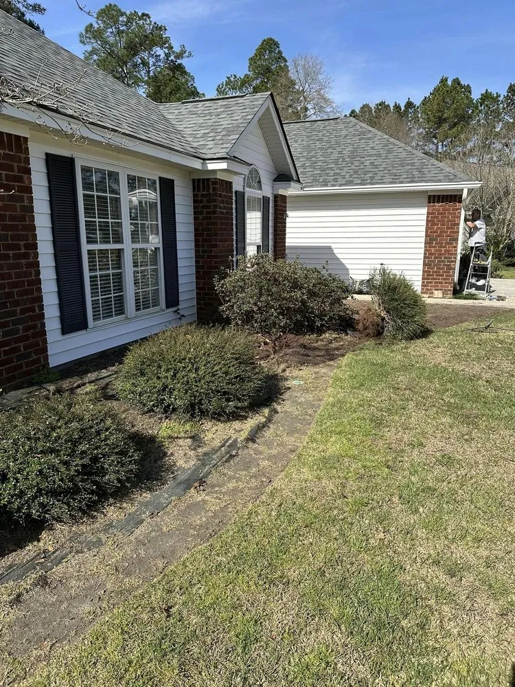 Affordable yard cleanup service in Rincon, GA - Get Mossed Cleaning , Landscaping and Handyman Services