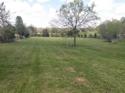 Professional landscaping services near you in Woodburn, KY by Get R Done Lawn Care And More