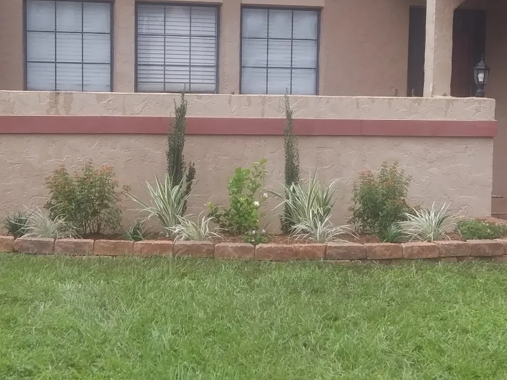 Custom yard maintenance in Dunnellon, FL - Get R Green Sod and Landscaping