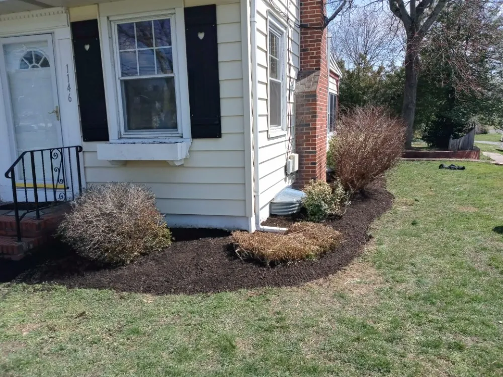 Custom lawn care service in Trenton, NJ by Get Rite Lawn Care