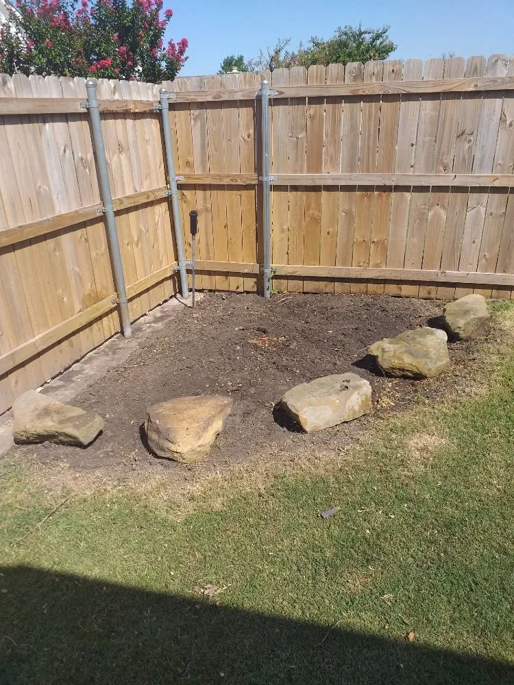 Affordable landscaping services in Midlothian, TX by Get Stuff Done Landscape Maintenance