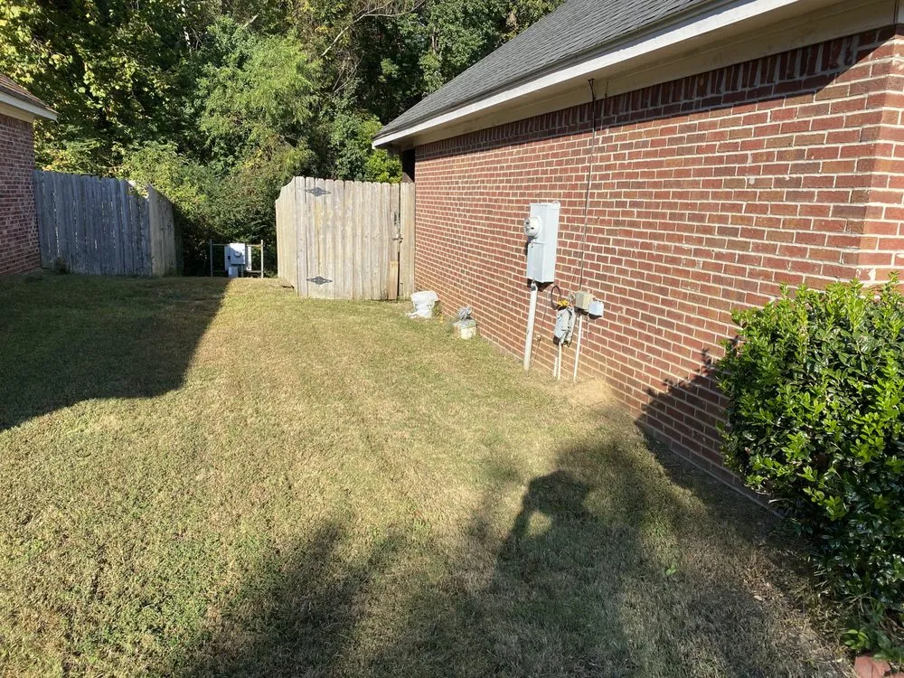 Top-rated yard cleanup service in Brandon, MS by Getcha Right Lawn Care