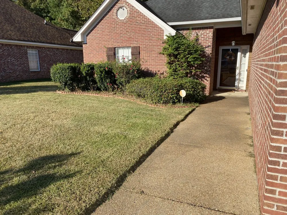 Local landscape installation for outdoor upgrades in Brandon, MS by Getcha Right Lawn Care