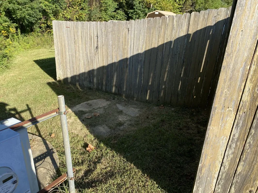 Custom landscaping services for year-round maintenance in Brandon, MS by Getcha Right Lawn Care