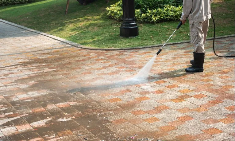 Expert yard cleanup service in Lubbock, TX by Getty Contracting