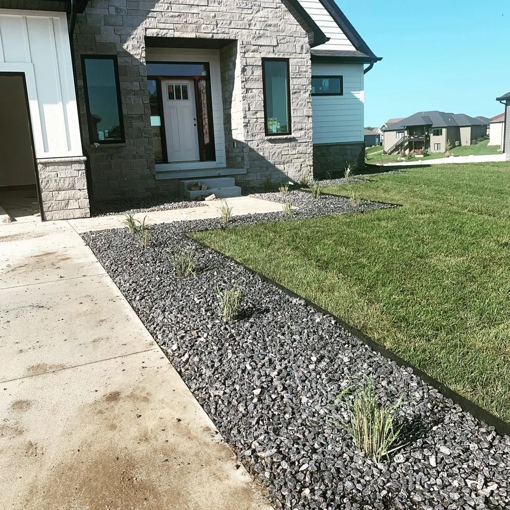 Affordable residential landscaping in Lincoln, NE by Geysun Brothers Landscaping