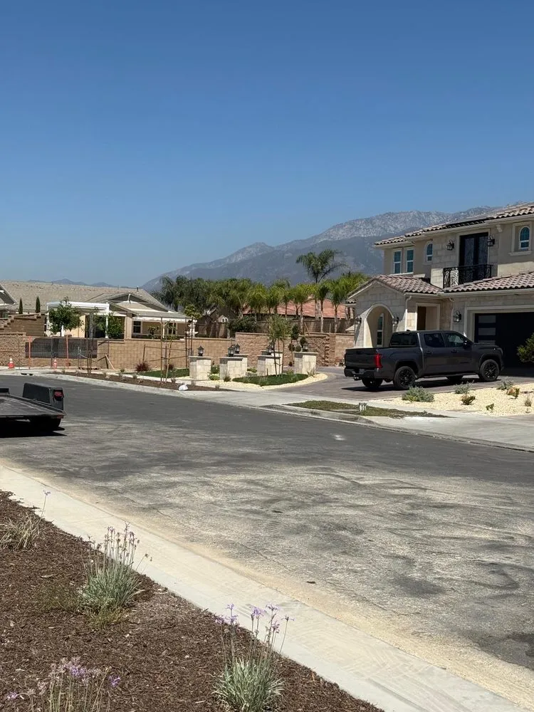 Reliable lawn care service in Los Angeles, CA by GF Landscape Gardening