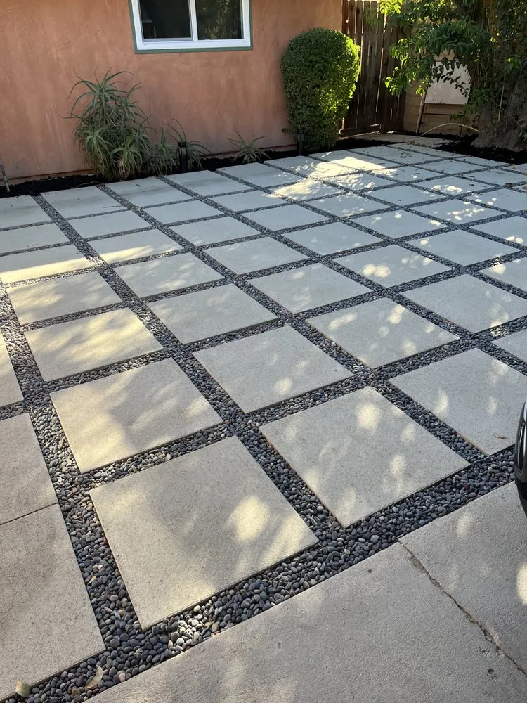Top-rated landscaping services experts serving Los Angeles, CA - GFG Pavers & Construction