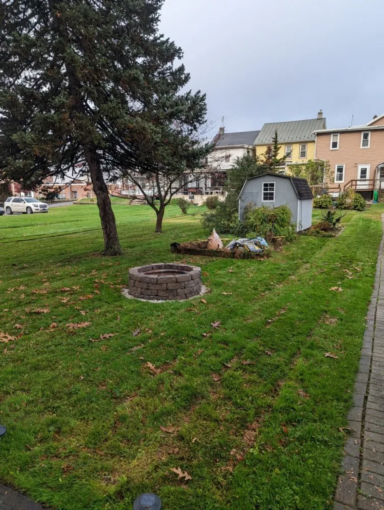 Top-rated landscaping services for homes in Lancaster, PA by GFS Lawn Care Services