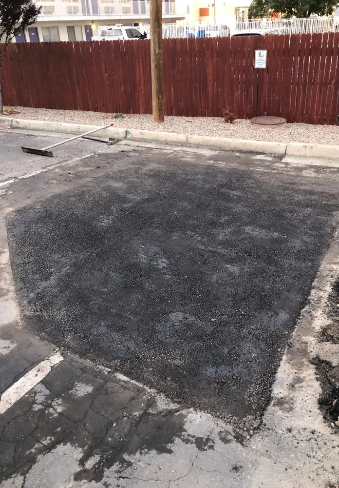 Trusted yard maintenance with custom design in Fortuna Foothills, AZ by G&G Asphalt Maintenance