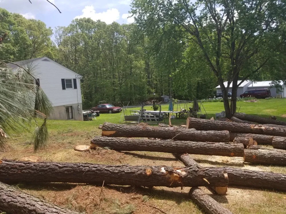 Top-rated lawn care service near you in Goode, VA by G&G Construction Services