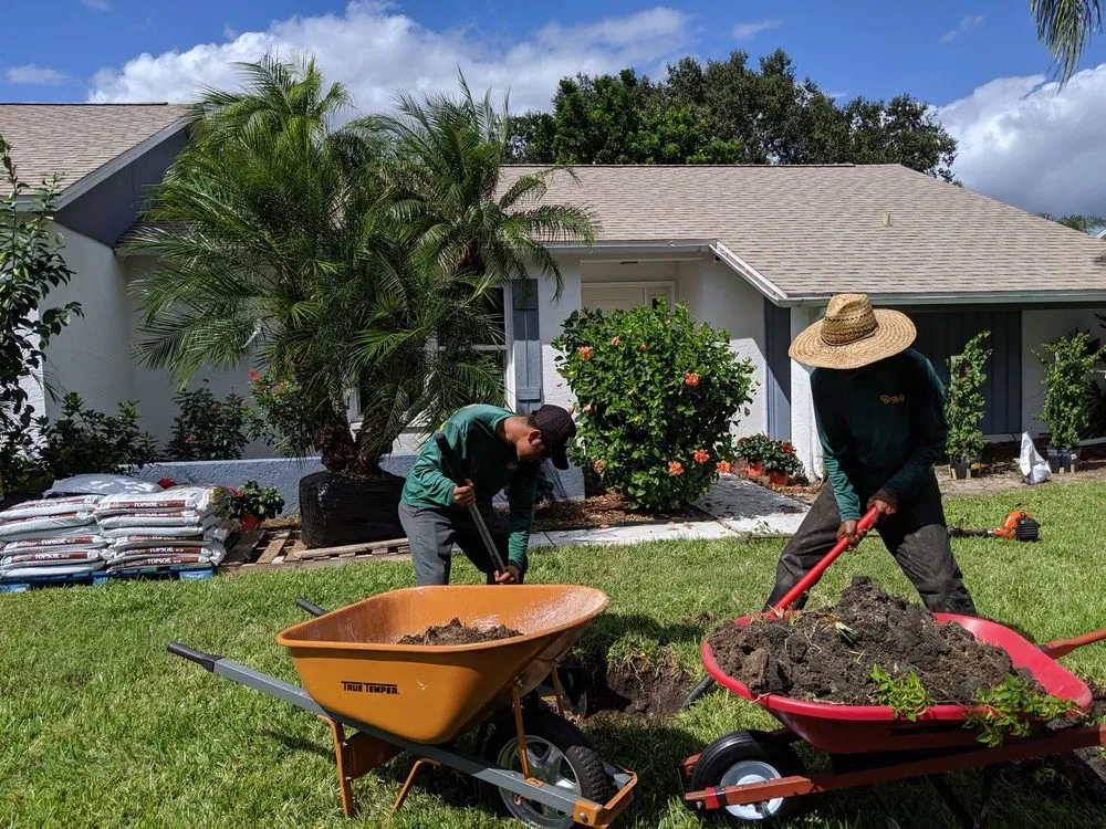 Local residential landscaping with custom design in Sarasota, FL by G&G Garden and Lawn Care
