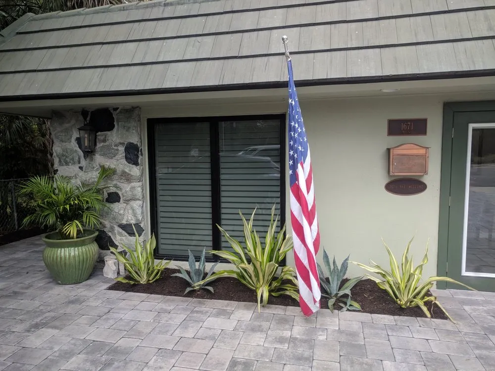 Professional garden landscaping for beautiful yards across Sarasota, FL - G&G Garden and Lawn Care