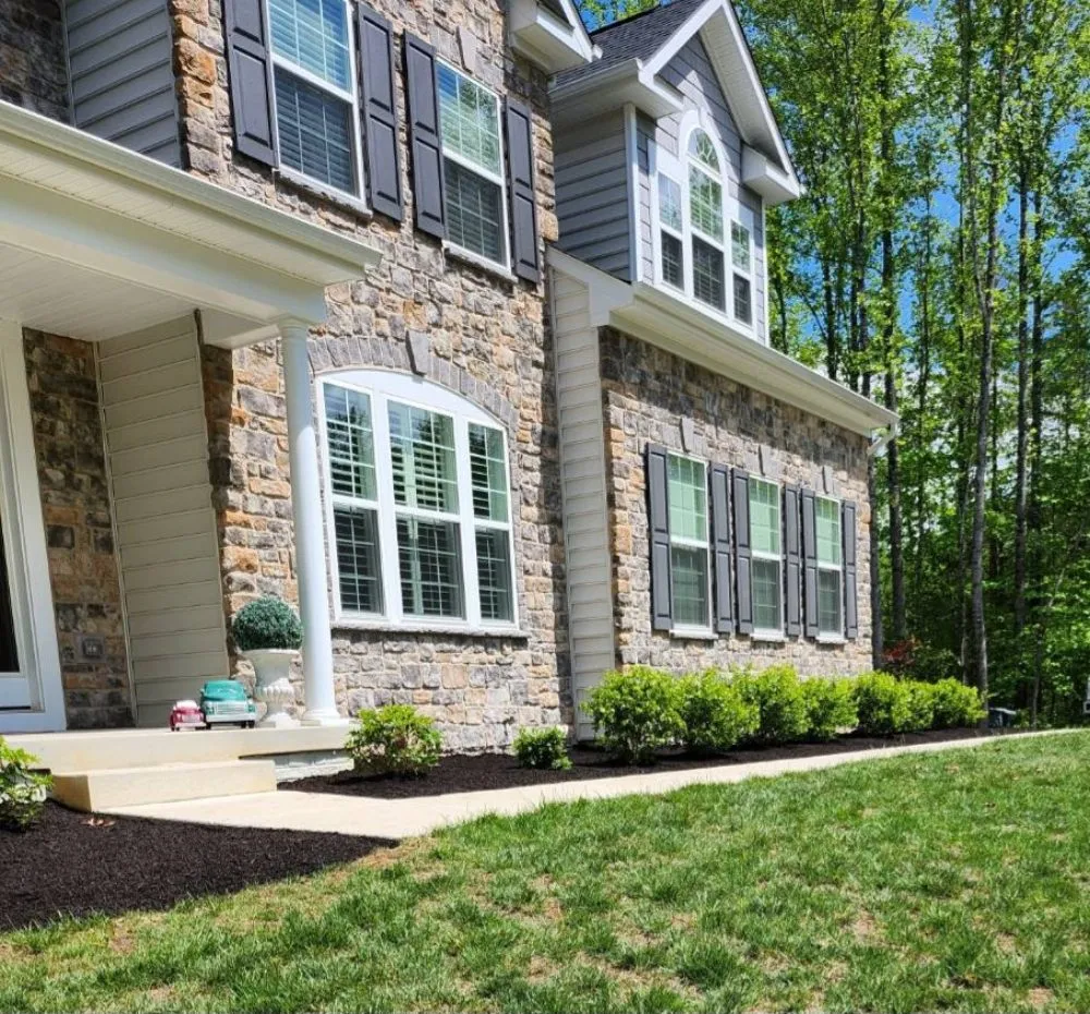 Reliable yard maintenance for beautiful yards in Fredericksburg, VA by G&G Home Services