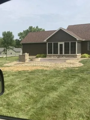 G&G Landscaping & Construction Logo