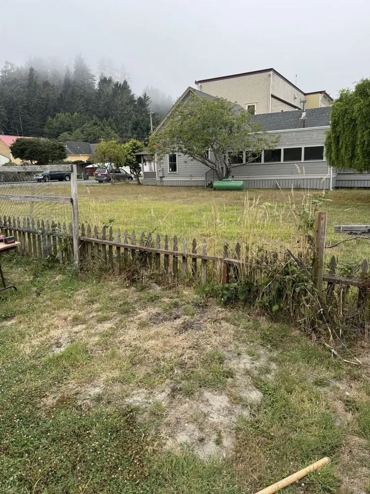 Reliable landscaping services in Eureka, CA by G&G Lawn Care and Maintenance