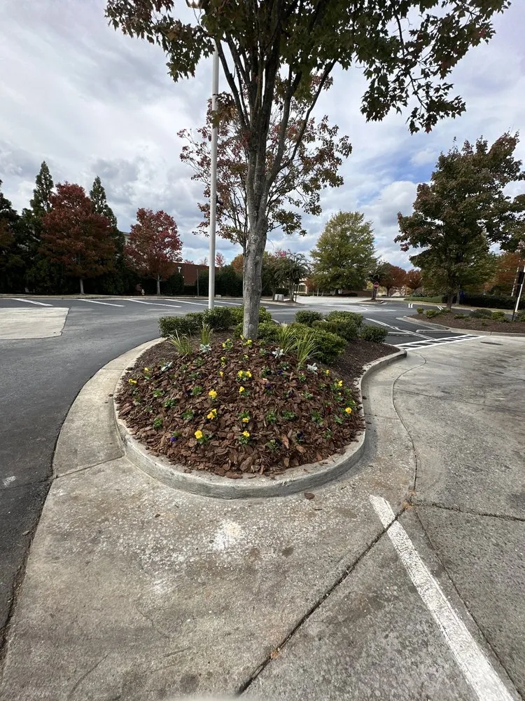 Custom landscape design experts serving Lawrenceville, GA - G&G Property Maintenance & Lawn Services