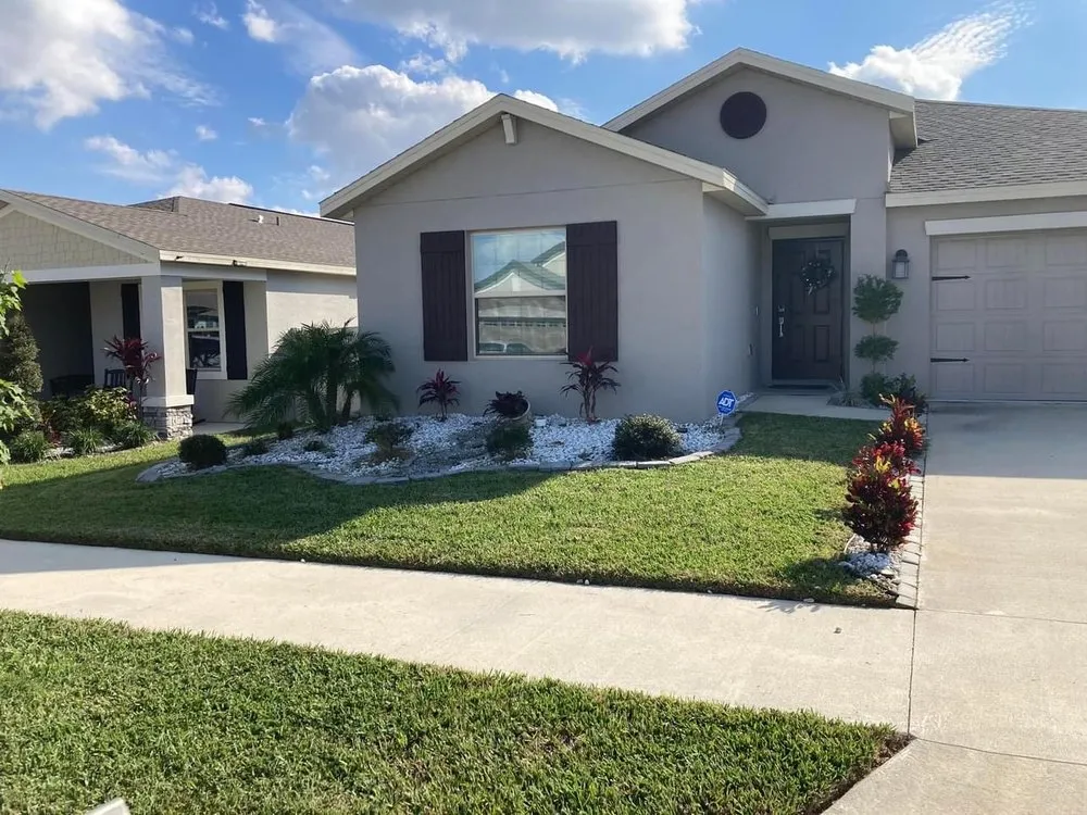 Professional lawn mowing service in Mount Dora, FL by GGA Concrete