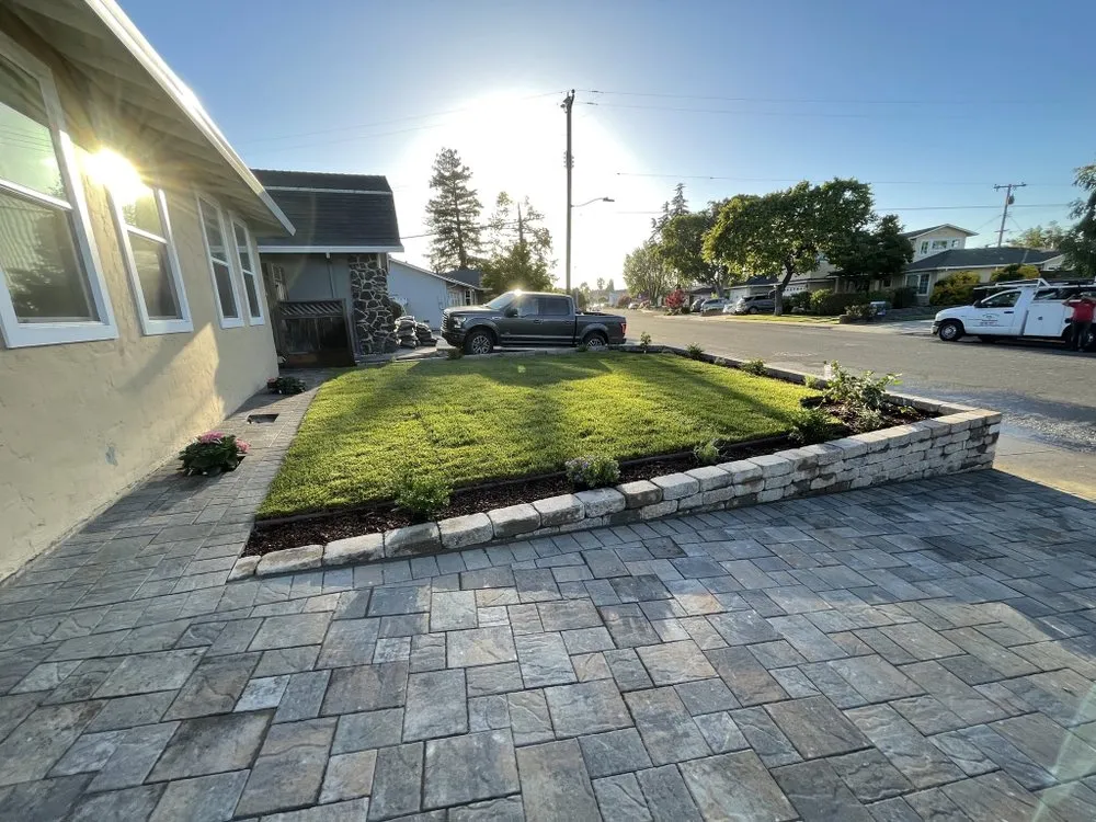 Custom yard maintenance for homes in San Jose, CA by GGG Landscape