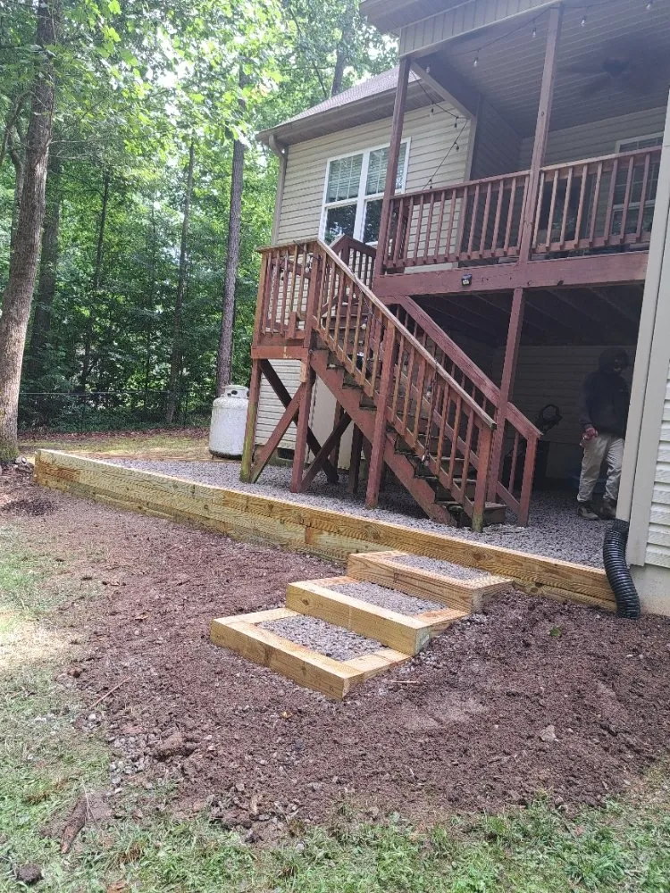 Custom yard maintenance experts serving Knightdale, NC - GGS Landscaping