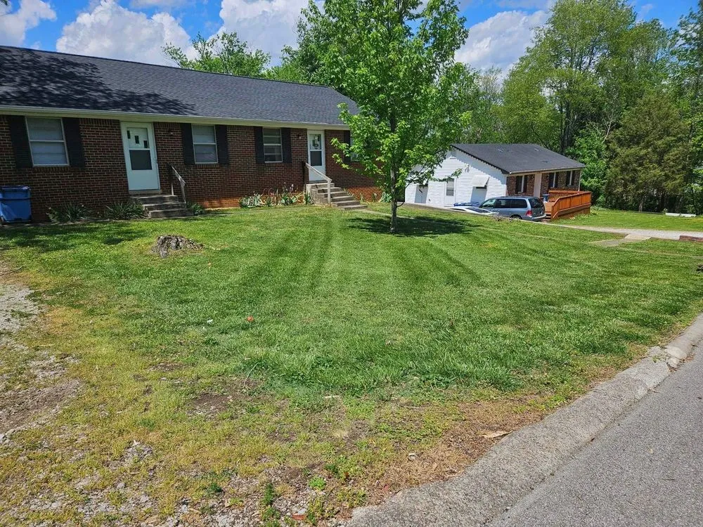 Expert outdoor landscaping experts serving Glasgow, KY - G&H Affordable Lawn Care