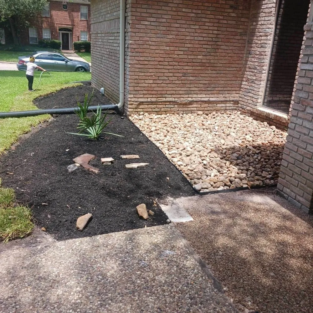 Expert garden landscaping for outdoor upgrades across Houston, TX - G.H LANDSCAPING
