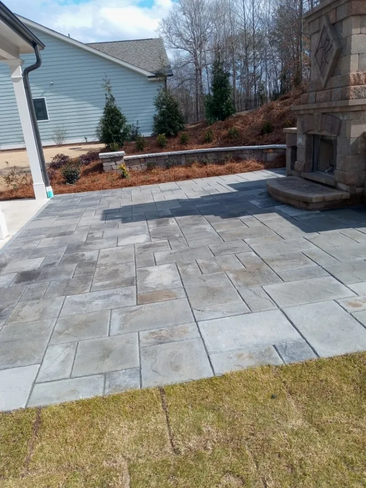 Professional garden landscaping in Gainesville, GA by Gh Lawn Serv