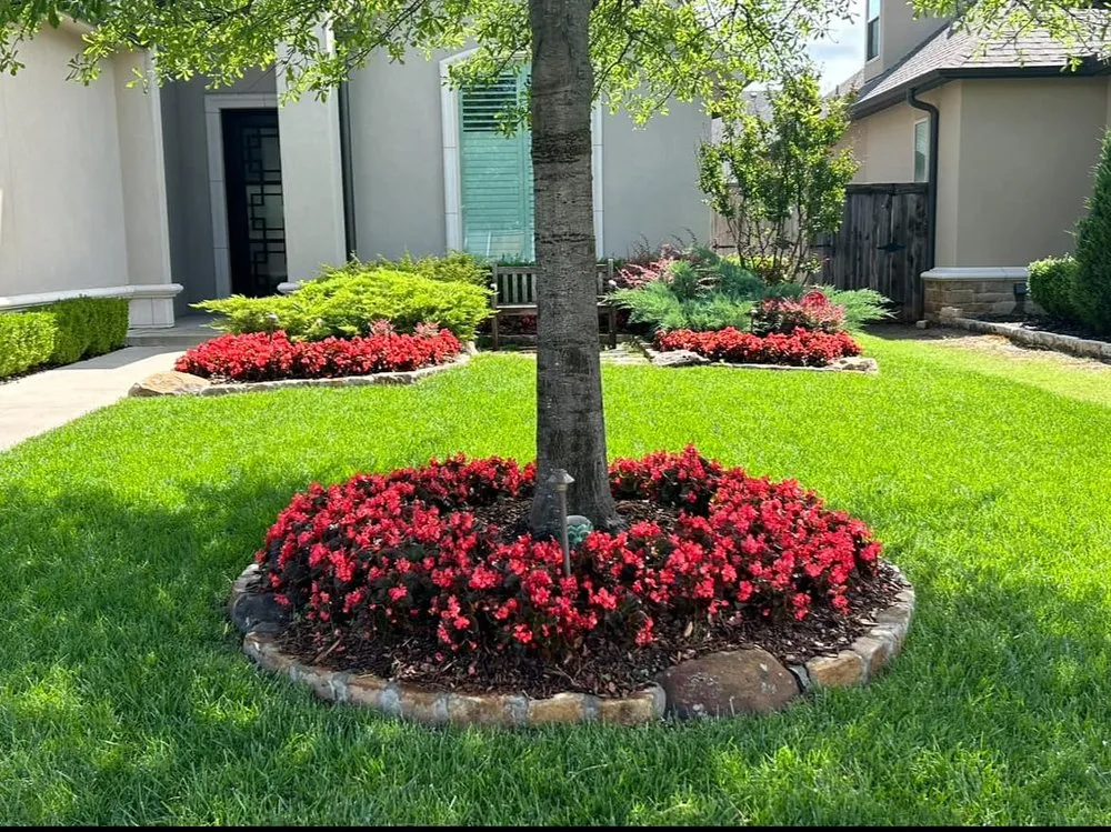 Professional residential landscaping experts serving Tulsa, OK - G&H Outdoor Services