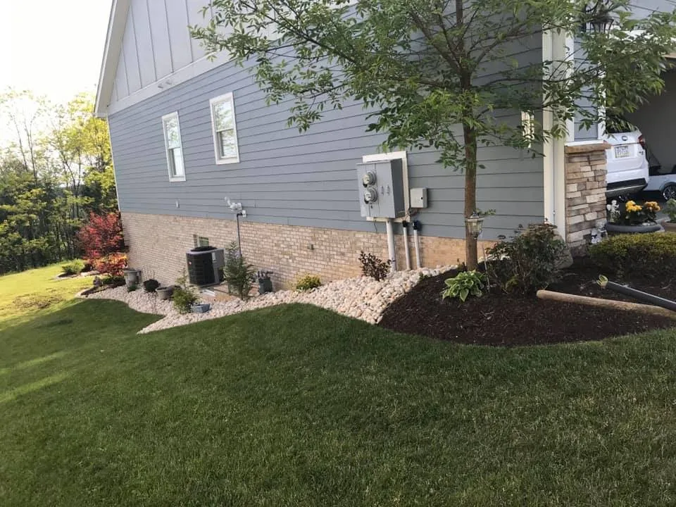 Local yard maintenance in Apollo, PA - Ghrist Landscaping