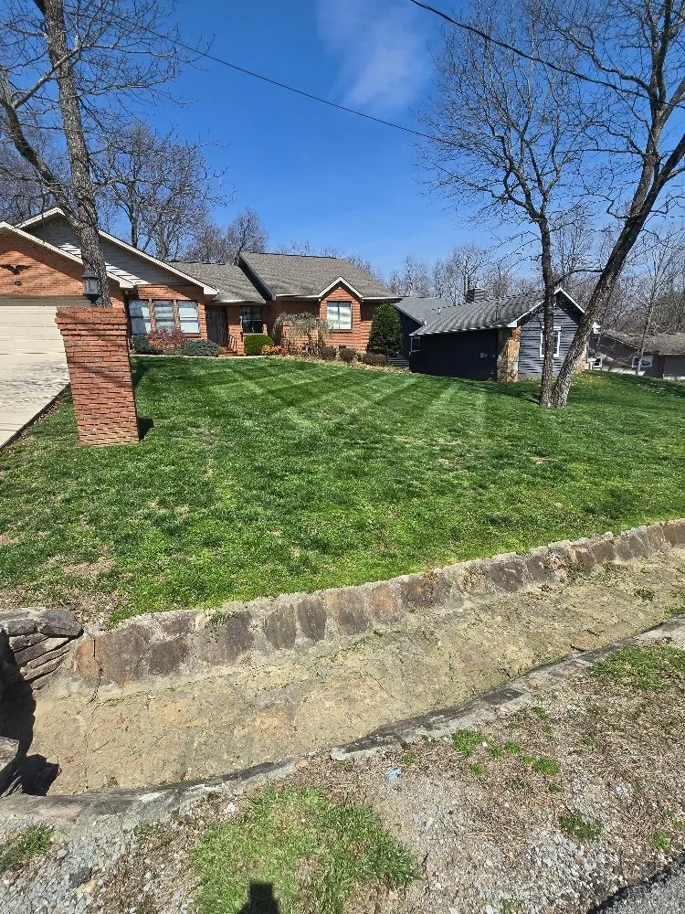 Local residential landscaping experts serving Crossville, TN - GHS Lawn & Landscaping