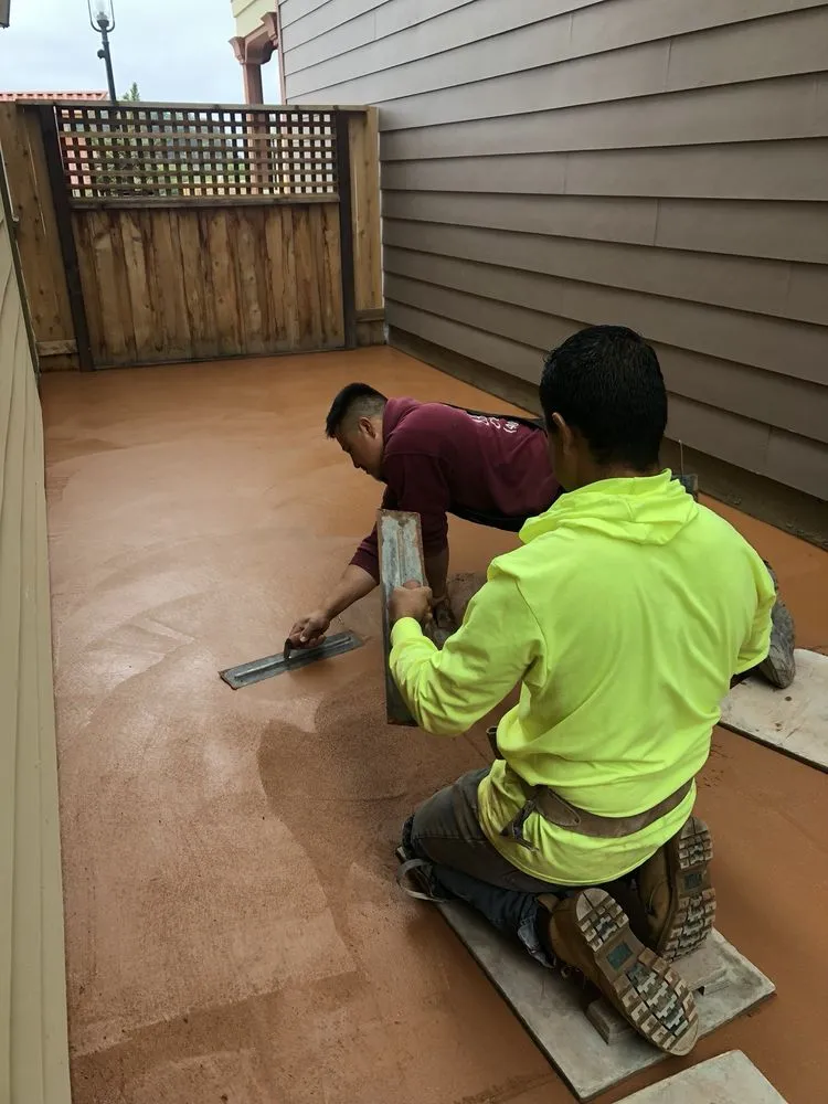 Custom lawn mowing service in San Francisco, CA by Giant Landscaping