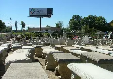 Reliable yard maintenance in Memphis, TN by Giarolis Nursery Landscaping