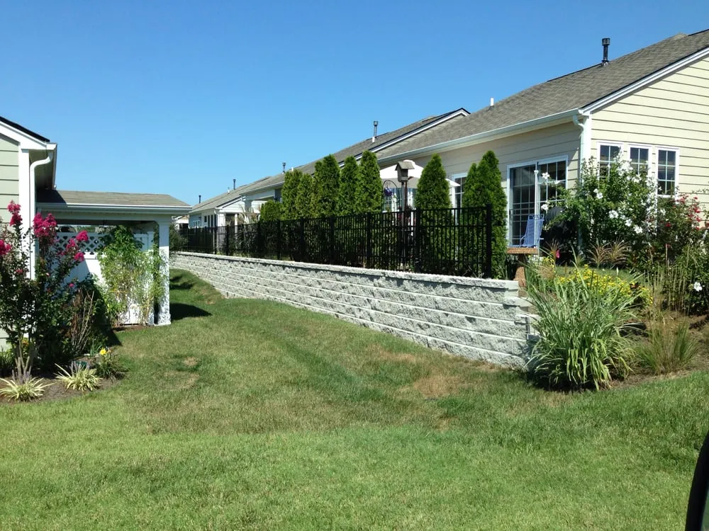Custom yard maintenance in Mount Juliet, TN by Gibbs landscaping & Lawn Care
