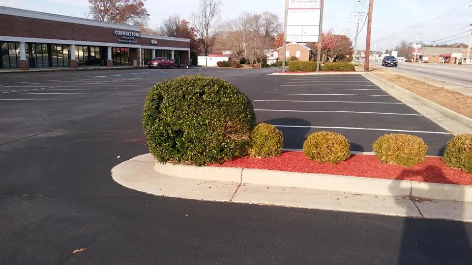 Local garden landscaping experts serving Danville, VA - Gibbs Lawn Care and Landscaping